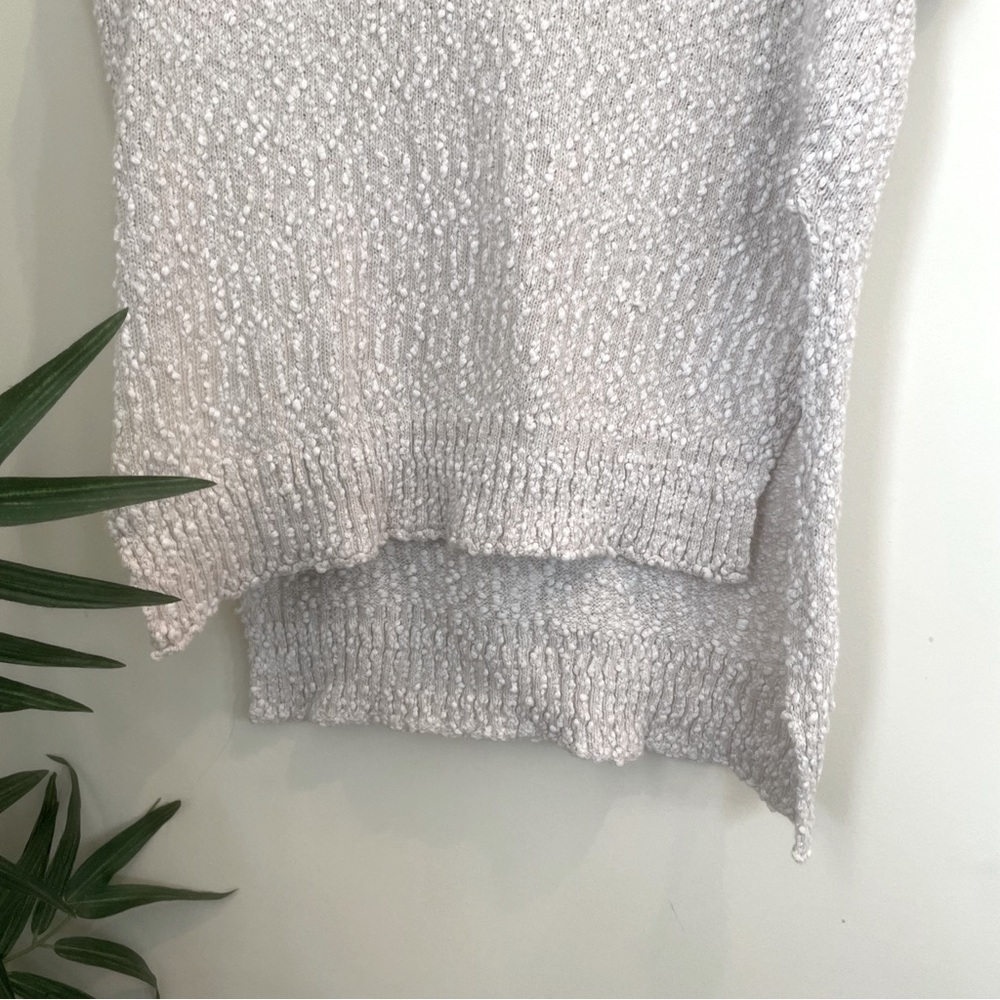 Anthropologie Pilcro V-Neck Short Sleeve Sweater - Picture 2 of 6